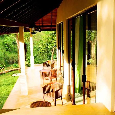 Hotel Aqua Exotica Wellness Retreat Gampola Exteriér fotografie